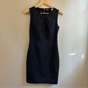 Elie Tahari Sheath Dress Womens Size 2 Navy Blue Cinched Neck Tank Dress